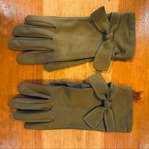 Vintage Olive Green driving gloves accent bow on top